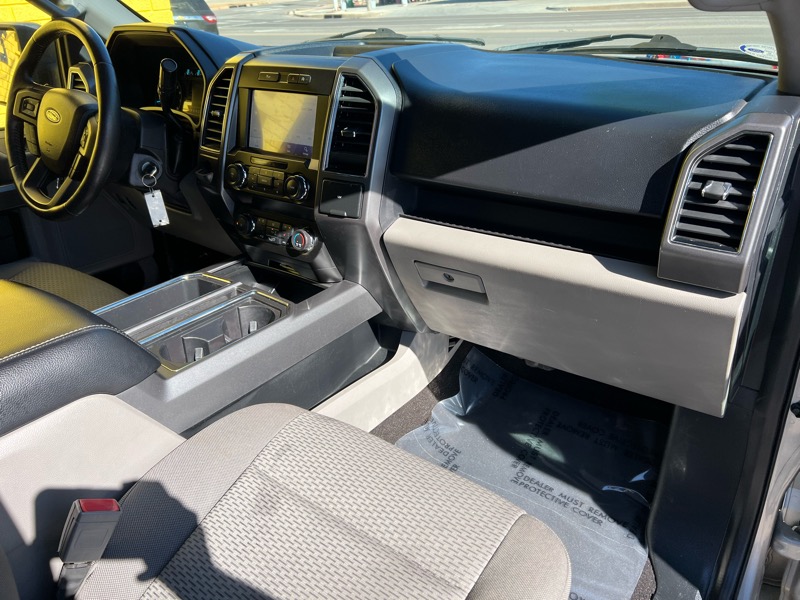 Ford F-150 2WD SuperCrew 139" XLT 2020