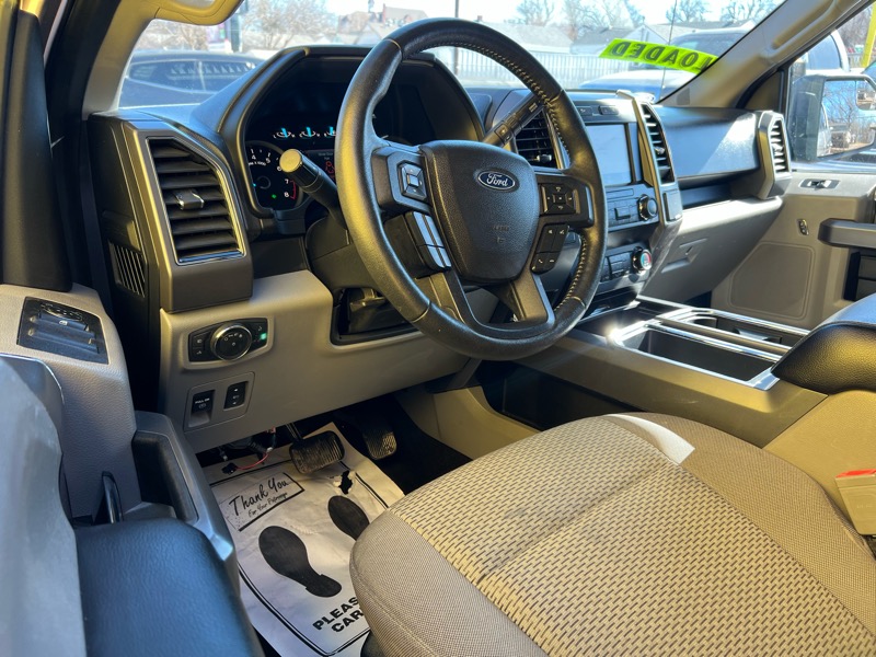 Ford F-150 2WD SuperCrew 139" XLT 2020