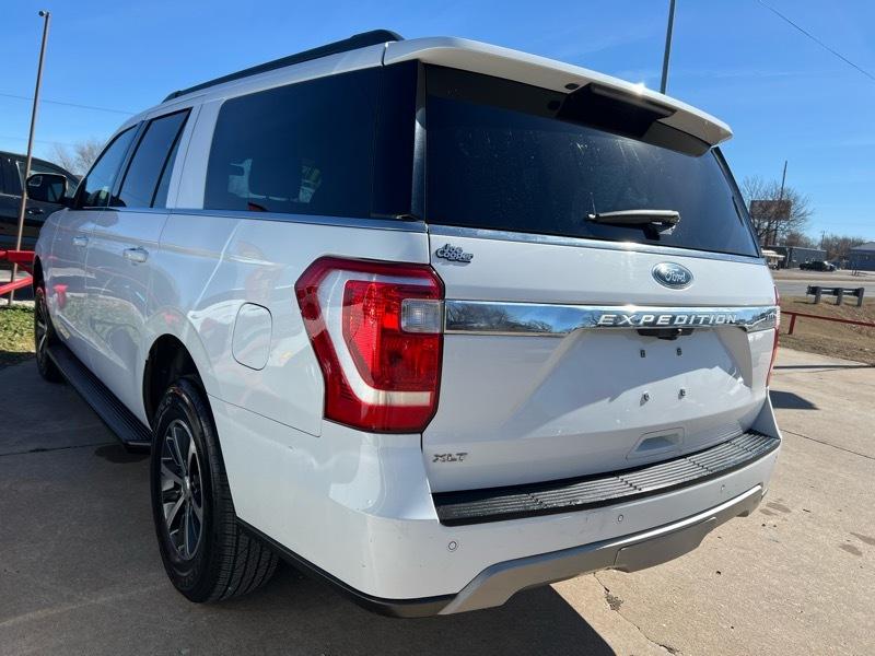 Ford Expedition Max XLT 4D SUV 4WD 2019