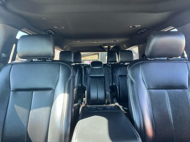 Ford Expedition Max XLT 4D SUV 4WD 2019