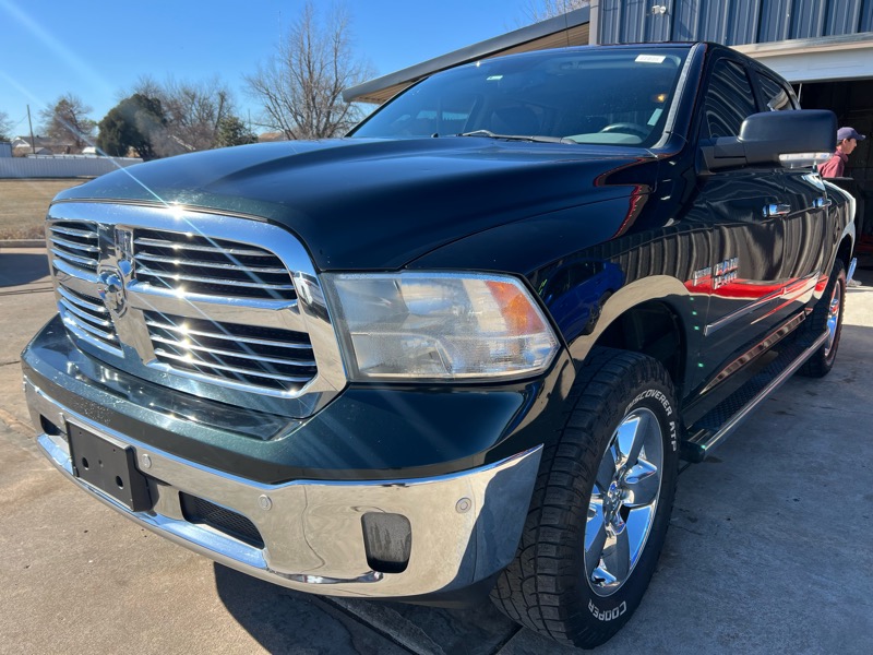 RAM 1500 Big Horn Crew Cab 4WD 2016