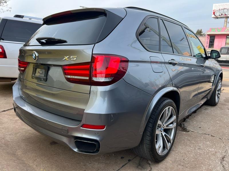 BMW X5 xDrive50i 2016