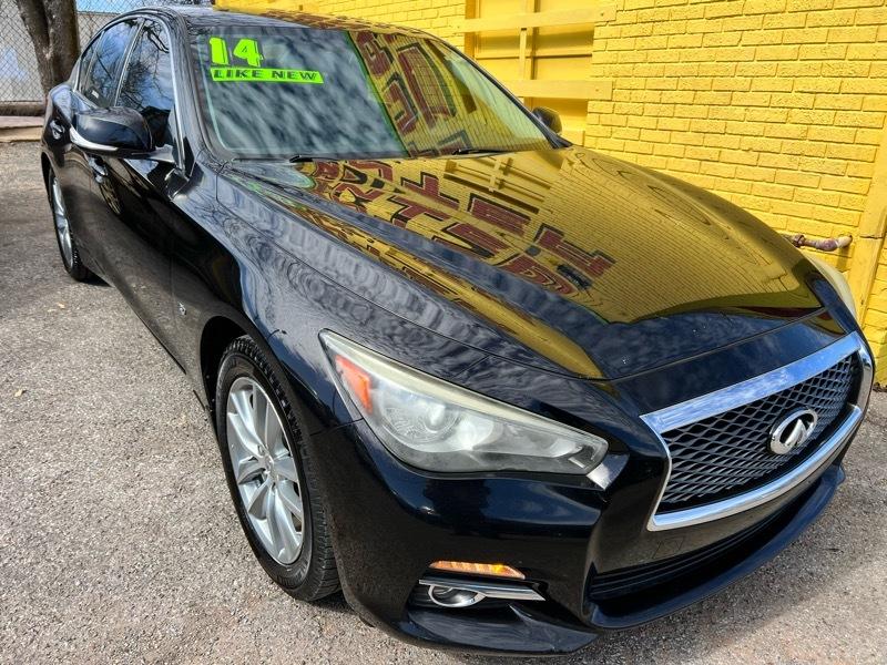 Infiniti Q50 Premium AWD 2014