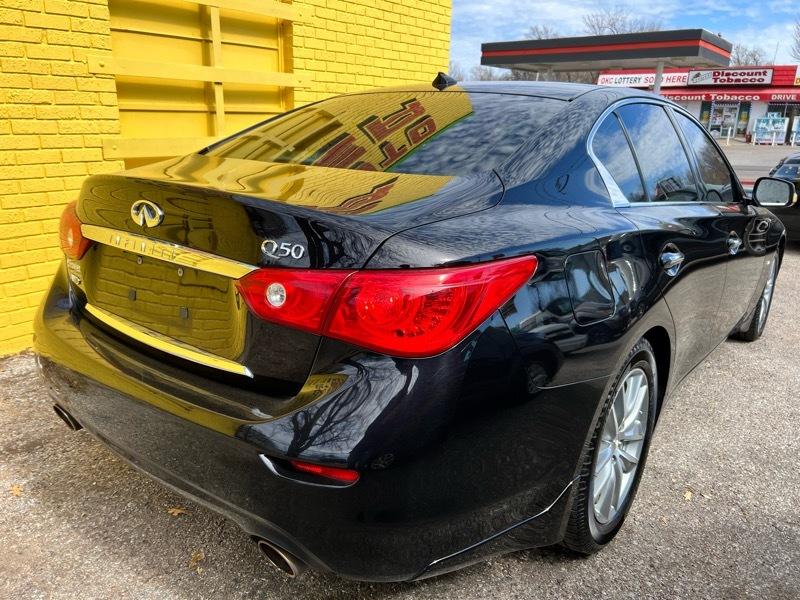 Infiniti Q50 Premium AWD 2014