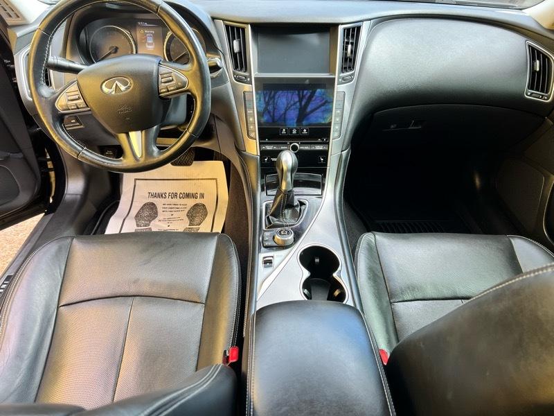 Infiniti Q50 Premium AWD 2014