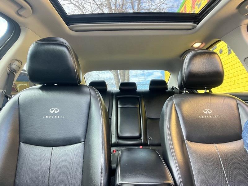 Infiniti Q50 Premium AWD 2014