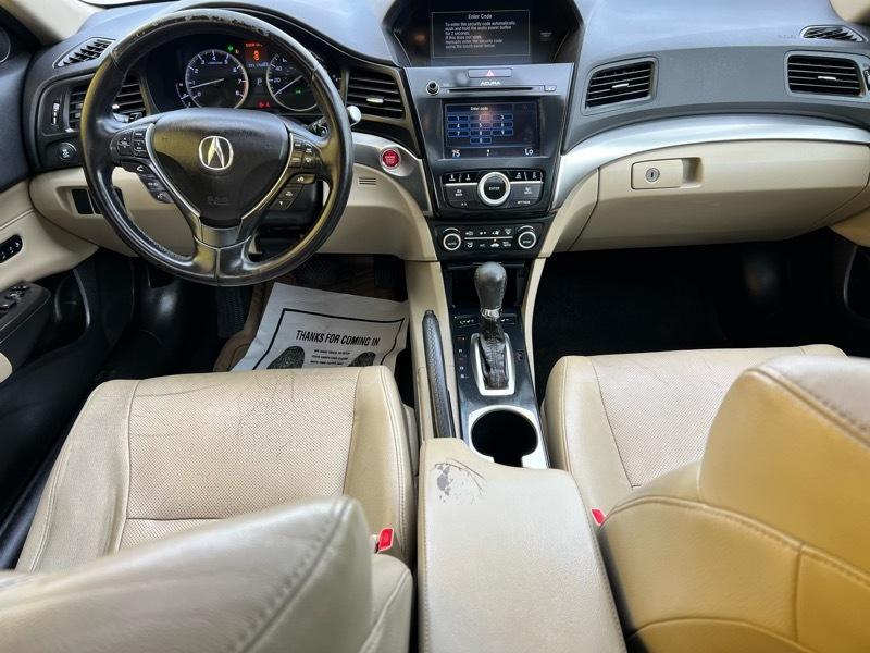 Acura ILX 8-Spd AT w/ Premium Package 2016
