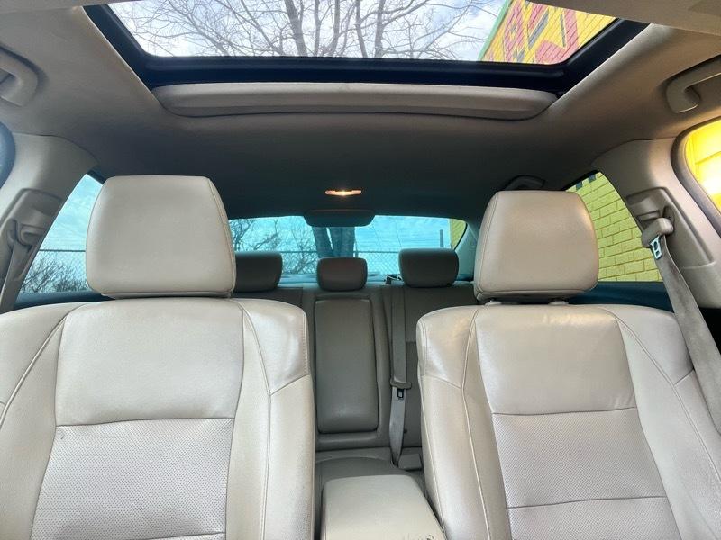 Acura ILX 8-Spd AT w/ Premium Package 2016