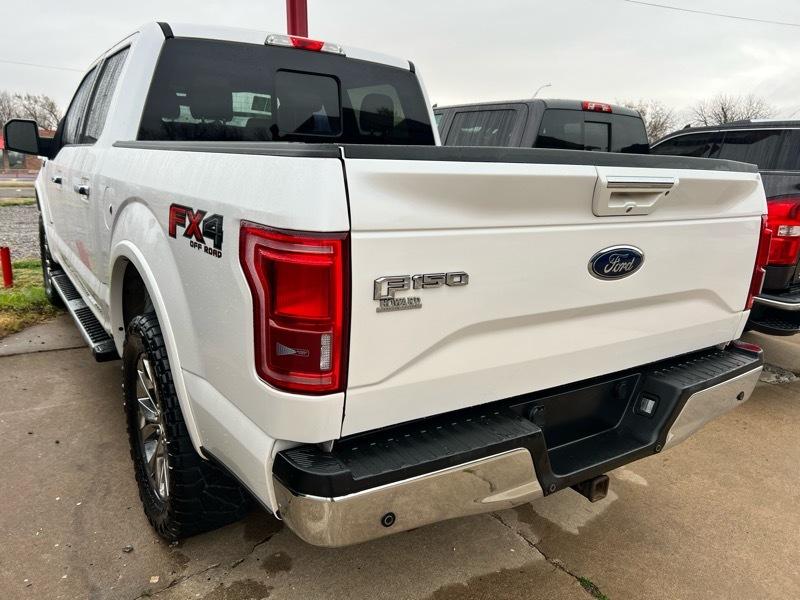 Ford F-150 4WD SuperCab 133" Lariat 2016