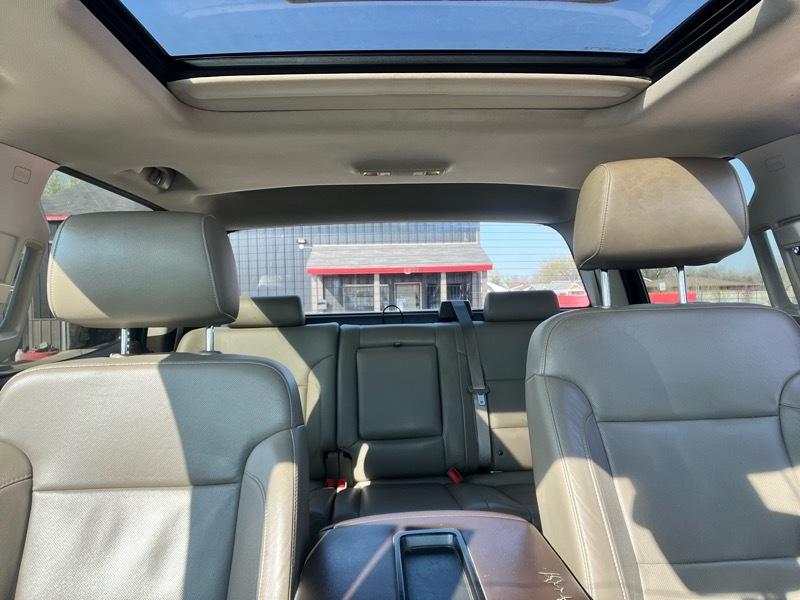 GMC Sierra 1500 2WD Crew Cab 143.5" SLT 2014