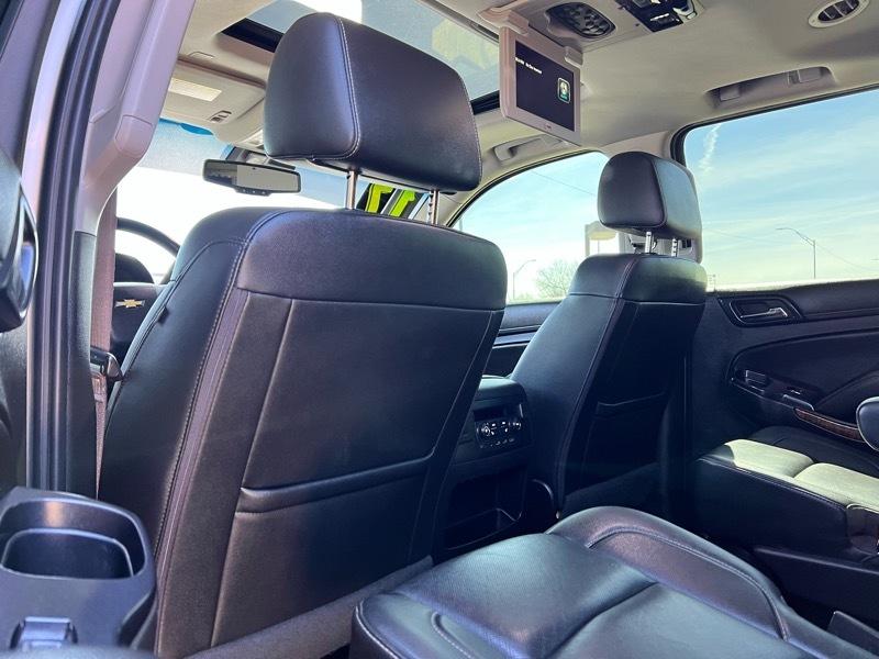 Chevrolet Suburban 1500 Premier 4D SUV 4WD 2017