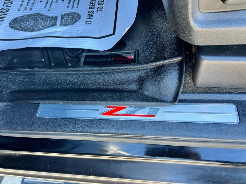 Chevrolet Silverado 1500 Crew Cab 143.5" WB 4WD Z71 2015