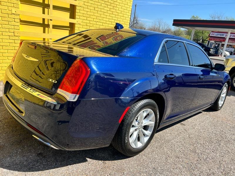 Chrysler 300 Limited RWD 2015