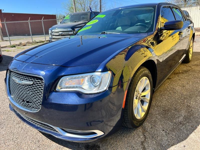 Chrysler 300 Limited RWD 2015