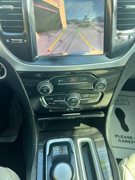 Chrysler 300 Limited RWD 2015