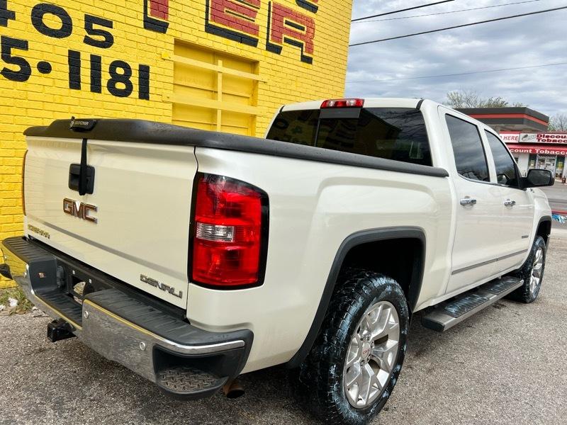 GMC Sierra 1500 4WD Crew Cab 143.5" Denali 2015