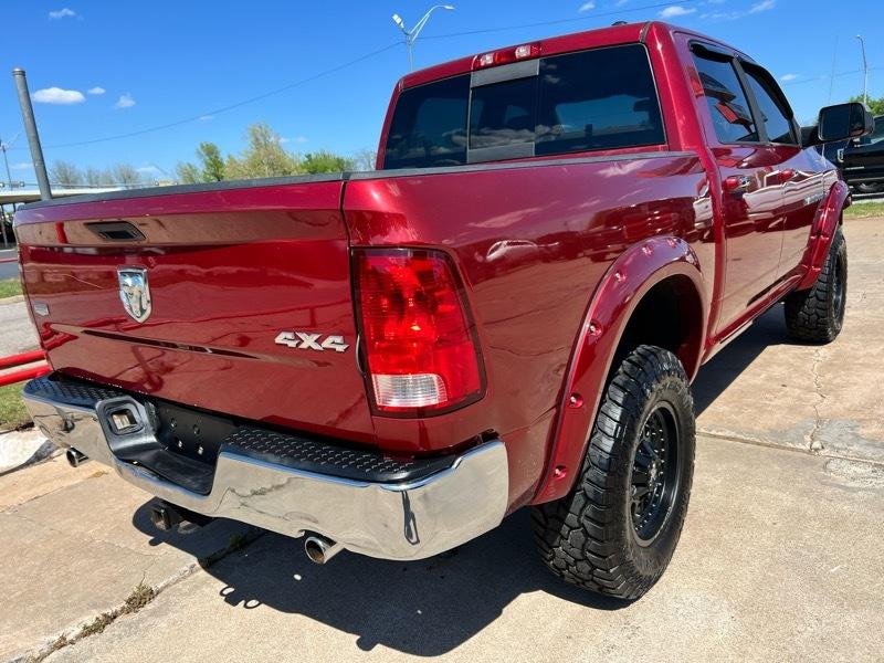 RAM 1500 4WD Crew Cab 140.5" Laramie 2012