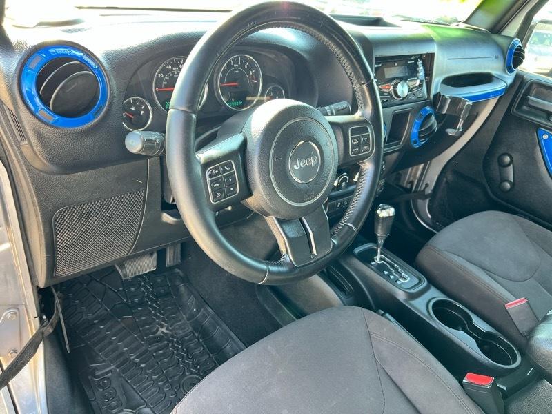 Jeep Wrangler Sahara Unlimited 2017