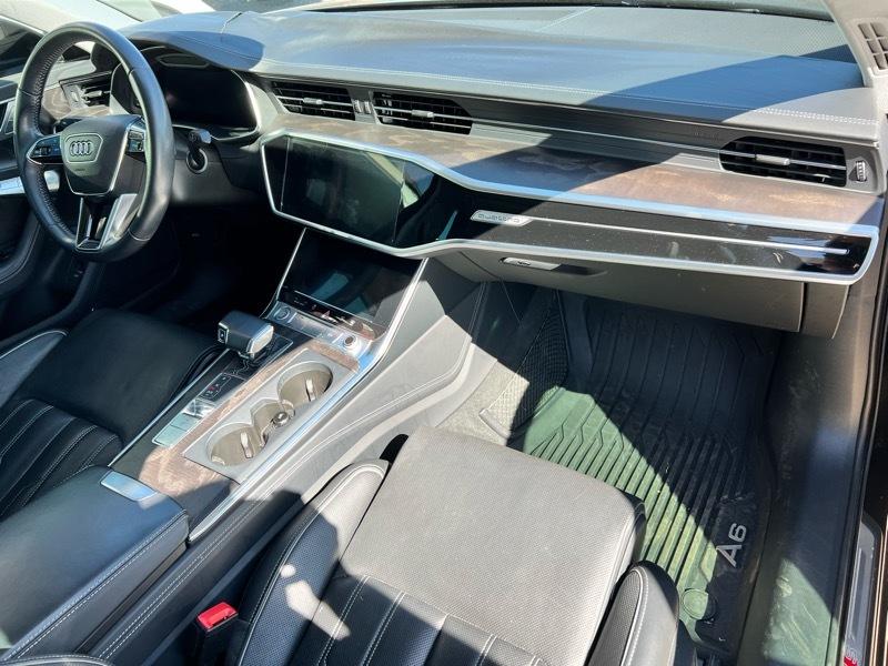 Audi A6 Sedan Premium 45 TFSI quattro 2020