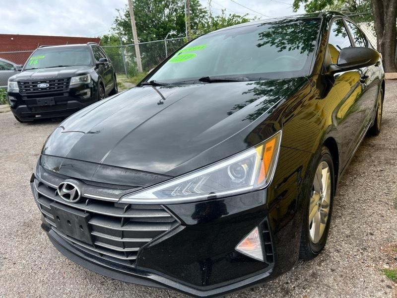 Hyundai Elantra Limited 2019