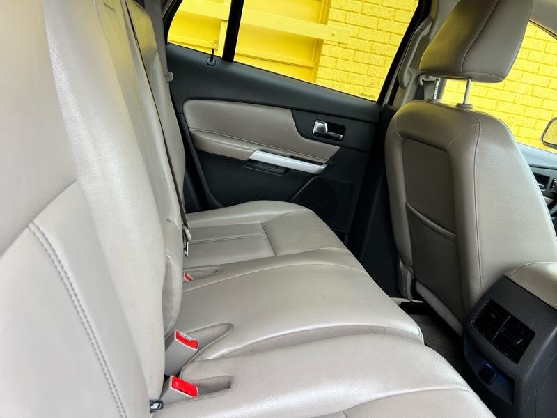 Ford Edge Limited FWD 2011