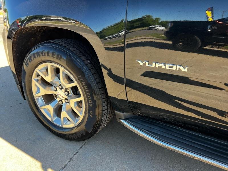 GMC Yukon 4WD 2015