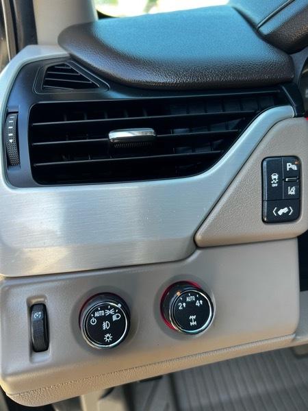 GMC Yukon 4WD 2015