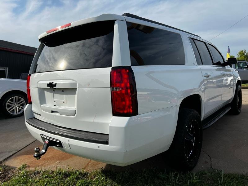 Chevrolet Suburban 1500 4WD LT 2015