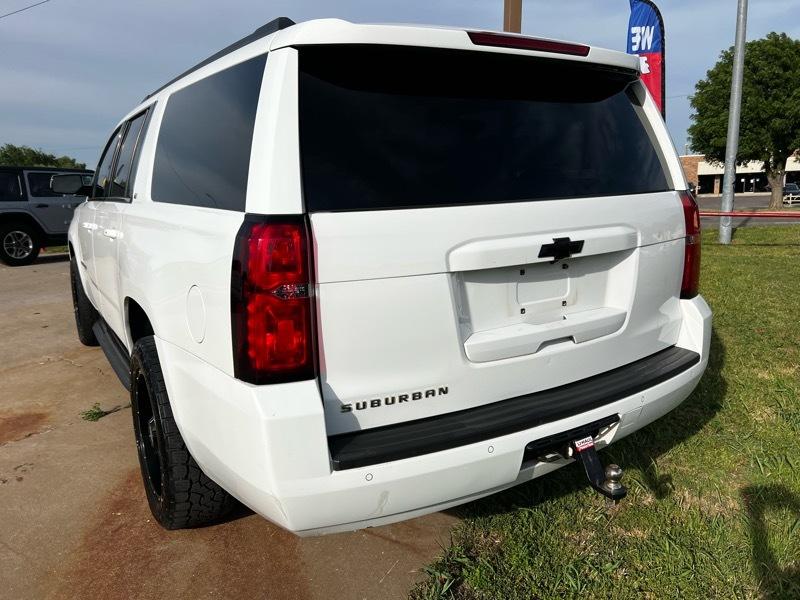 Chevrolet Suburban 1500 4WD LT 2015