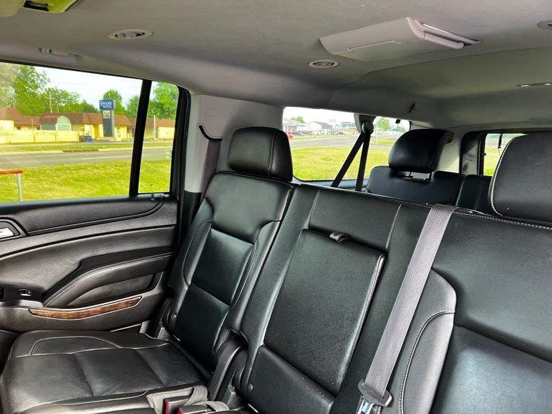 Chevrolet Suburban 1500 4WD LT 2015