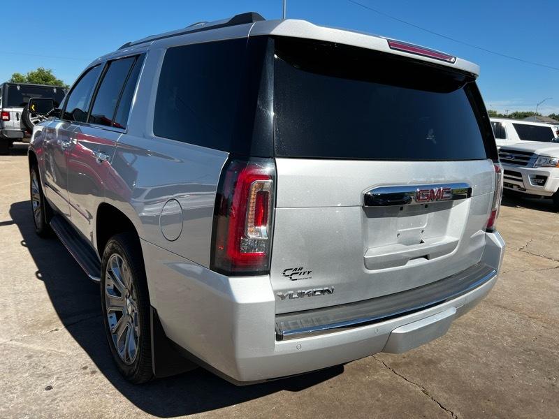 GMC Yukon Denali 4WD 2015