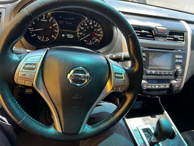 Nissan Altima 2.5 SV 2015