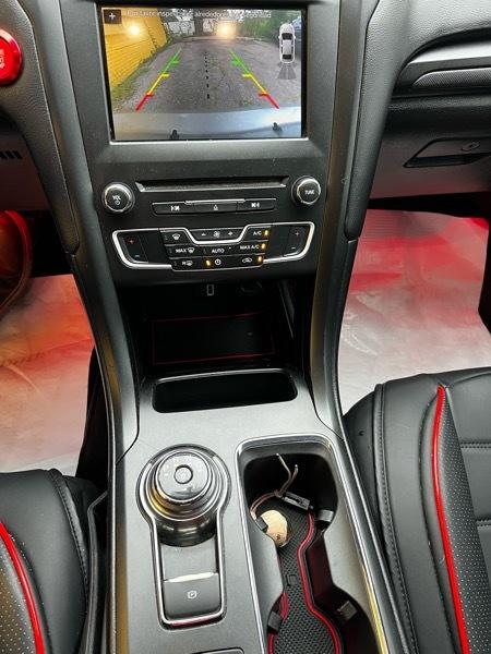 Ford Fusion SE 2018