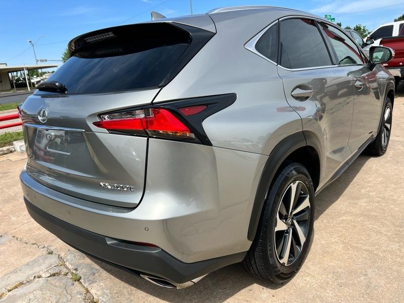 Lexus NX 200t FWD 2015