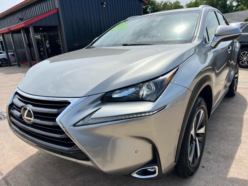 Lexus NX 200t FWD 2015