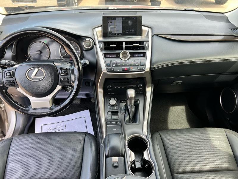 Lexus NX 200t FWD 2015