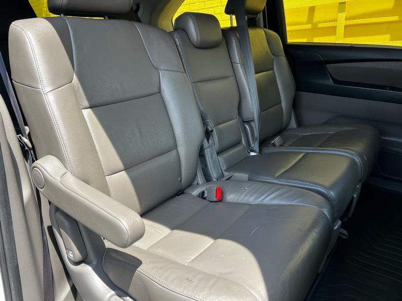 Honda Odyssey Touring 2012