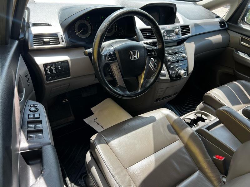 Honda Odyssey Touring 2012