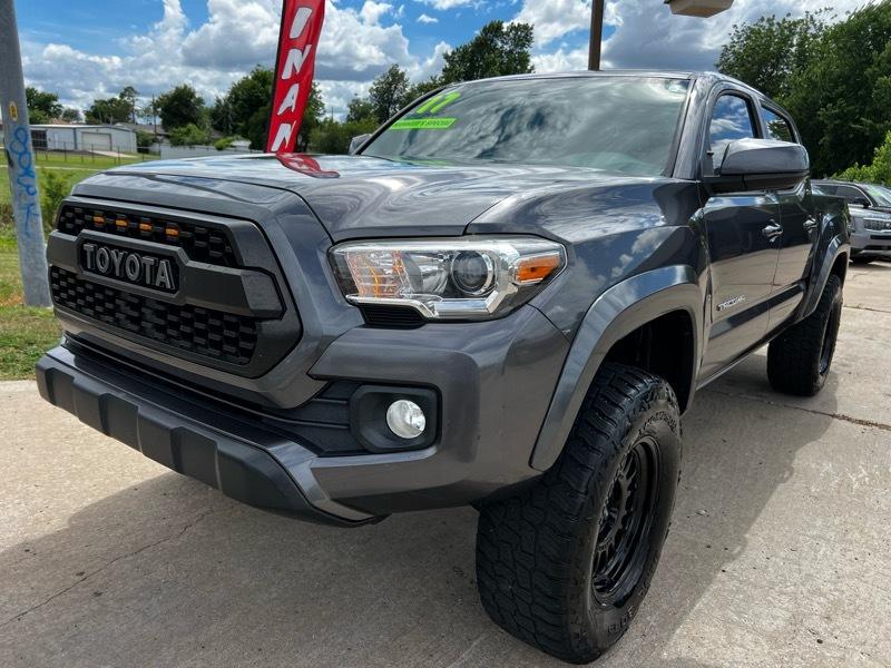 Toyota Tacoma 4WD SR Double Cab 5' Bed V6 MT (Natl) *Ltd Avail* 2017