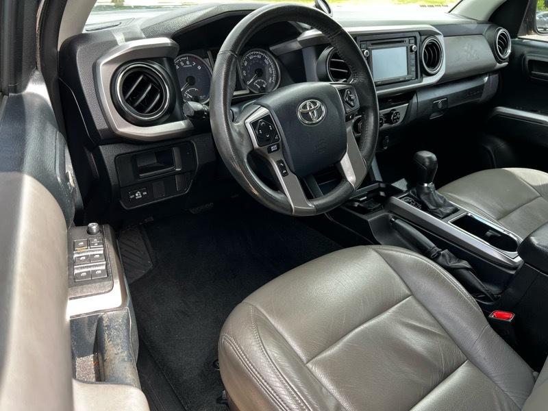 Toyota Tacoma 4WD SR Double Cab 5' Bed V6 MT (Natl) *Ltd Avail* 2017