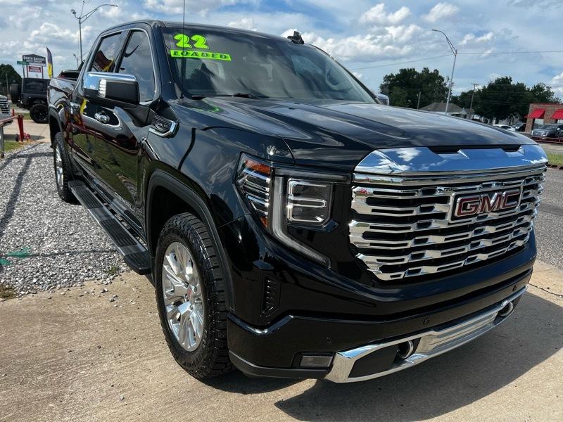 GMC Sierra 1500 Crew Cab Crew Cab 143.5" WB 4WD SLT 2022