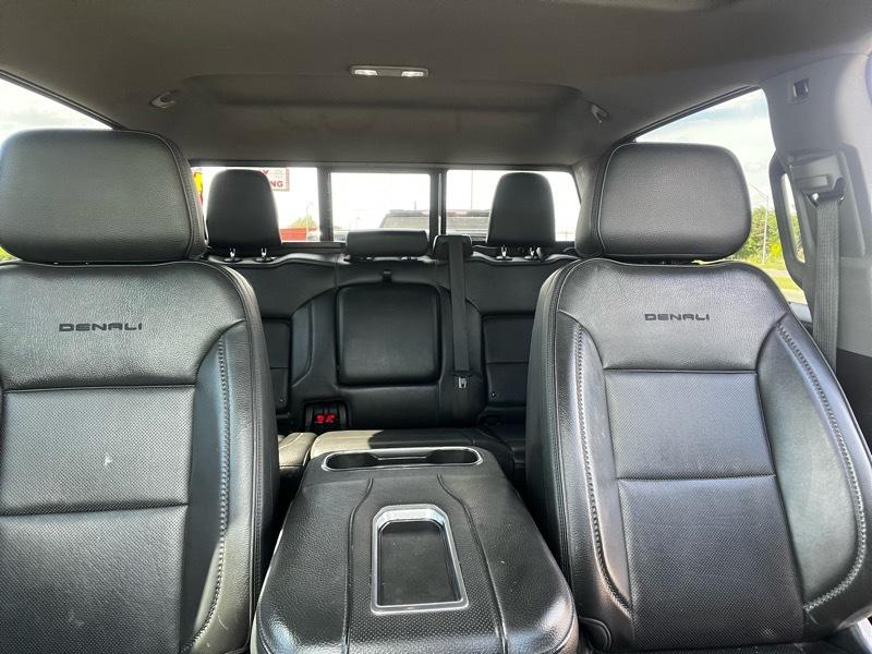 GMC Sierra 1500 Crew Cab Crew Cab 143.5" WB 4WD SLT 2022