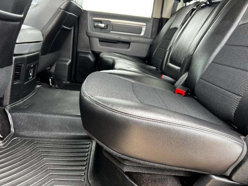 RAM 1500 2WD Crew Cab 140.5" Lone Star 2018