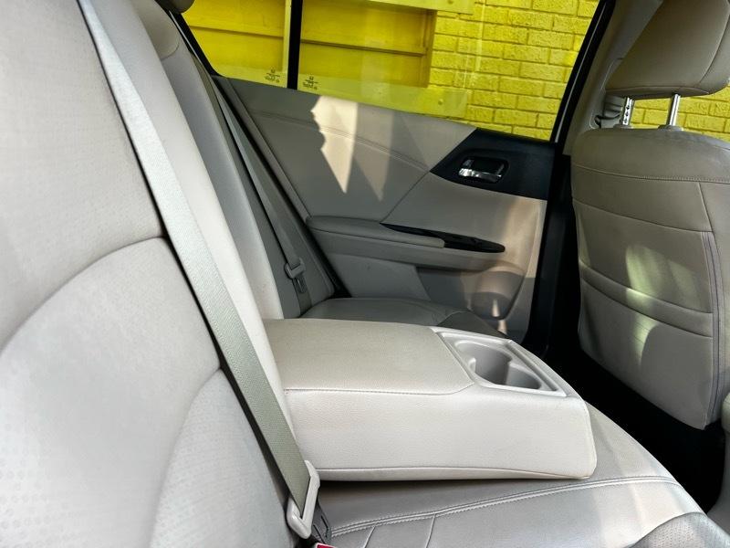 Honda Accord Touring V6 Sedan 2016