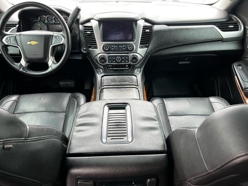 Chevrolet Suburban 1500 LTZ 4D SUV 4WD 2015