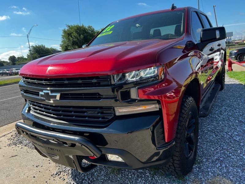 Chevrolet Silverado 1500 Crew Cab Crew Cab 143.5" WB 4WD Z71 2022