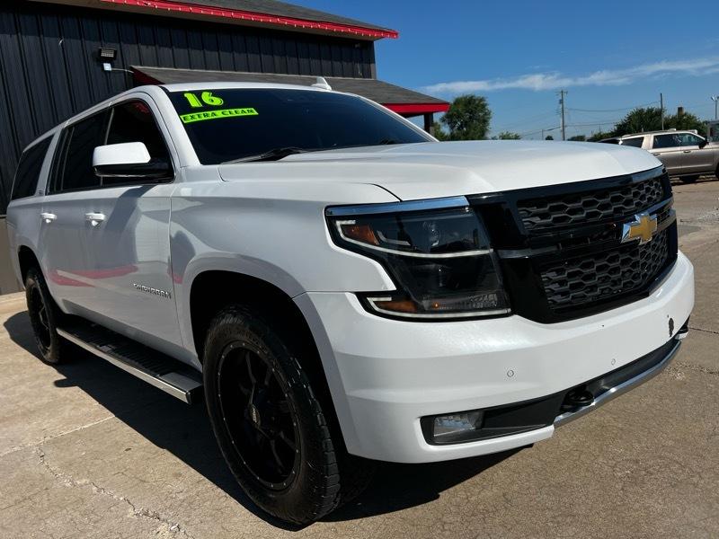 Chevrolet Suburban 1500 4WD LT 2016