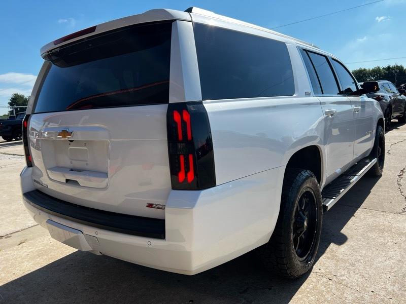 Chevrolet Suburban 1500 4WD LT 2016