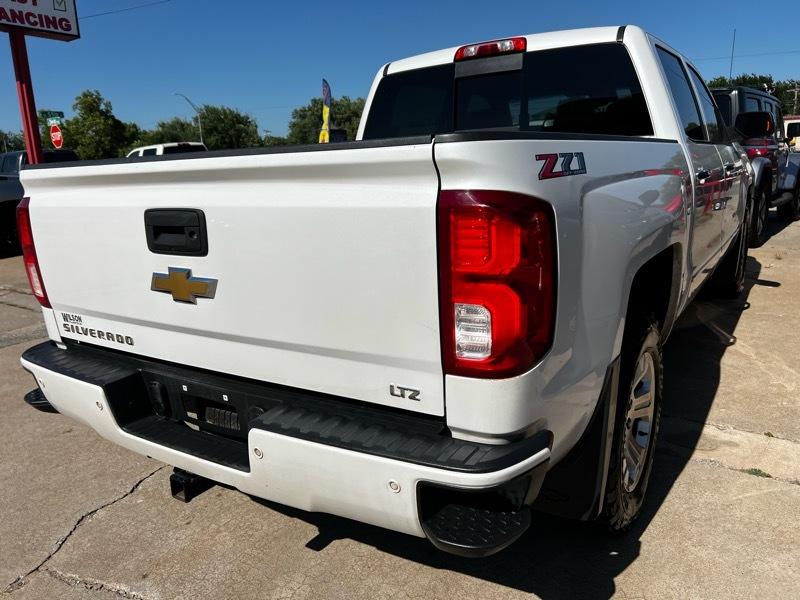 Chevrolet Silverado 1500 Crew Cab Crew Cab 143.5" WB 4WD Z71 2018