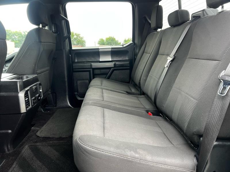 Ford F-150 SuperCrew Crew Cab 139" XLT 2017